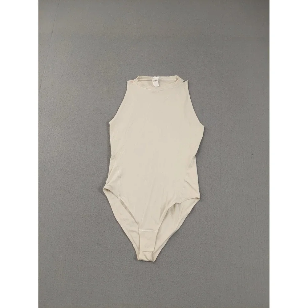Lululemon Women Bodysuit XS Beige Ribbed Snap Gusset Thong Seamless High Neck